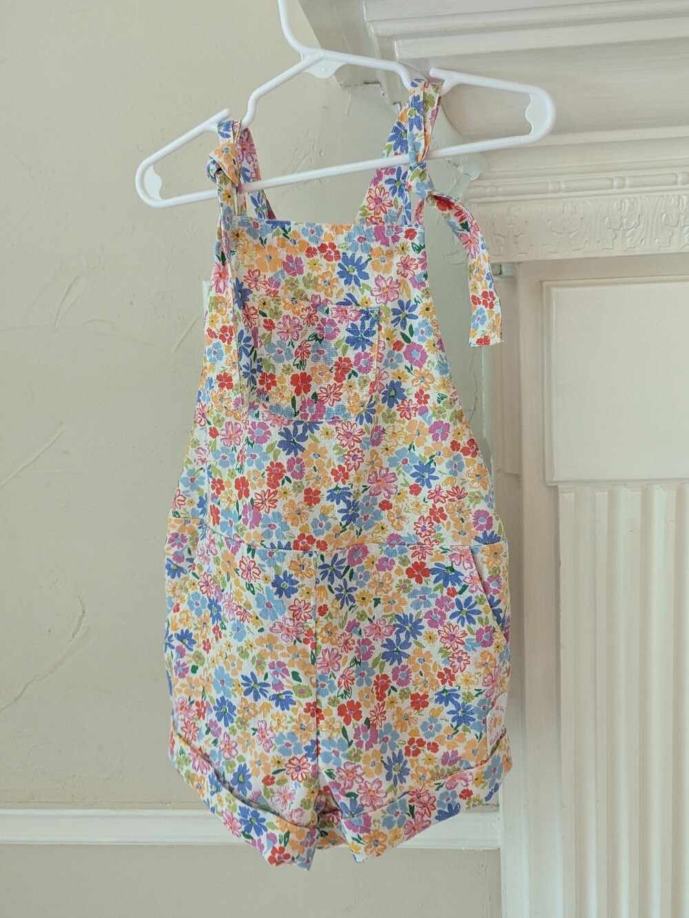 Ghanda Co. | Floral Romper with Pastel Blooms